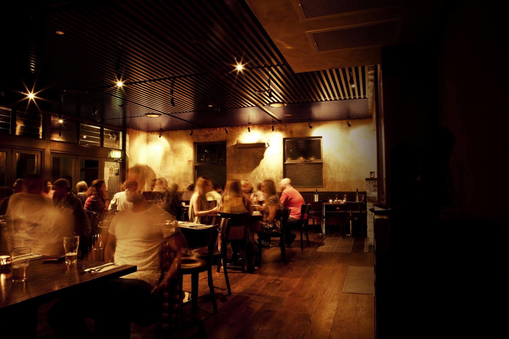 The Burwood Inn Newcastle Bagian luar foto